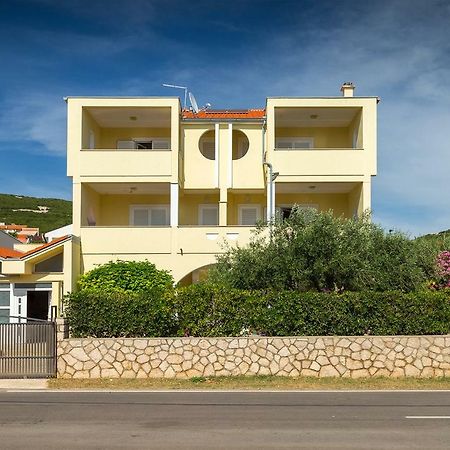 Apartmani Vrtlici Zdenka Stara Novalja Exterior photo