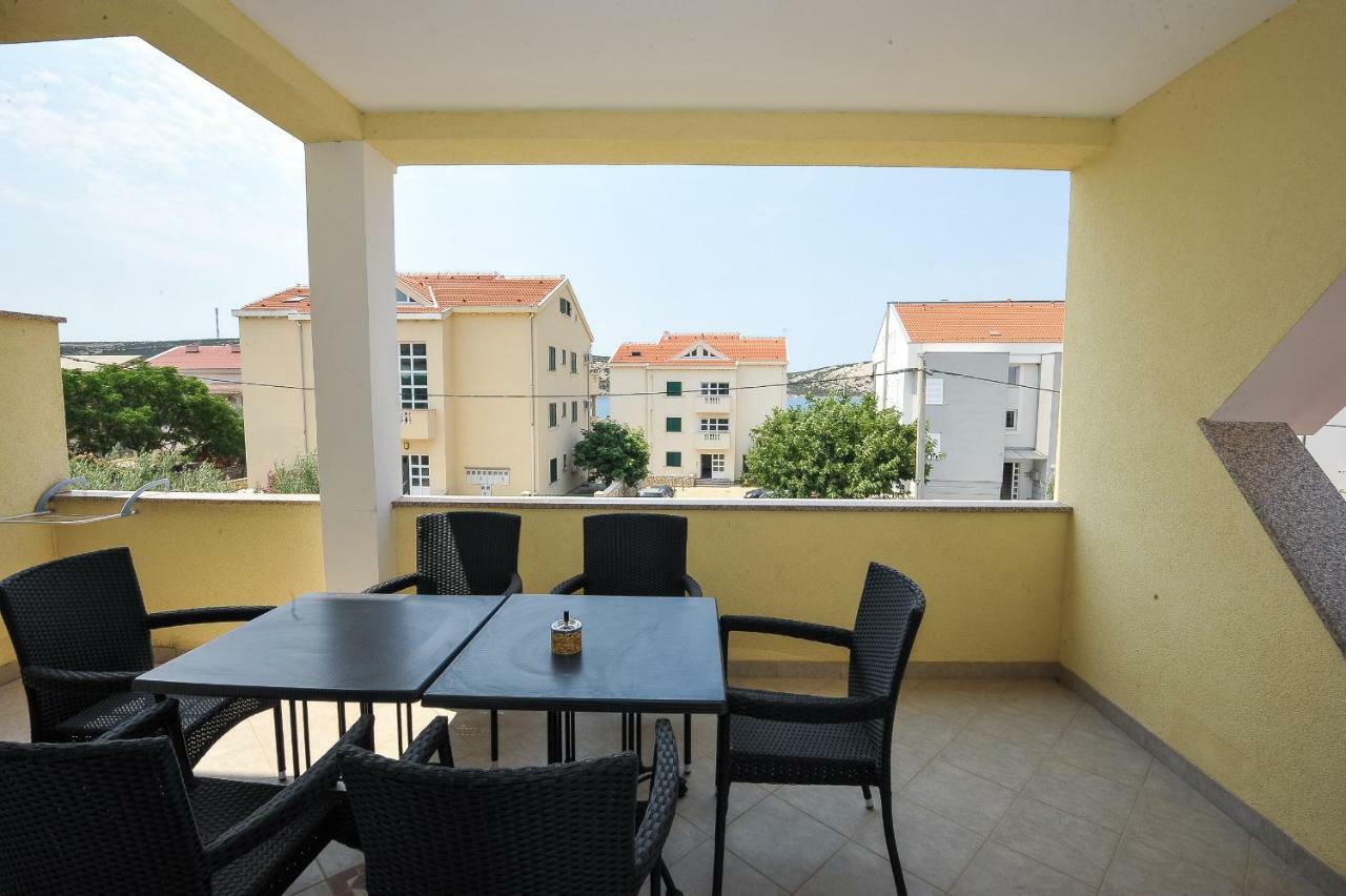 Apartmani Vrtlici Zdenka Stara Novalja Exterior photo